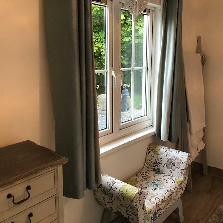 The Cottage Ballinaleucra Extérieur photo